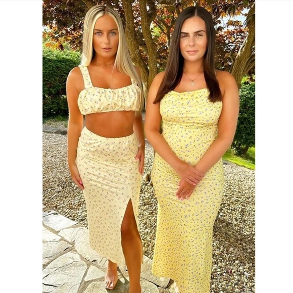 Yellow Floral Sheath Backless Maxi Dress - Picture 9 of 16